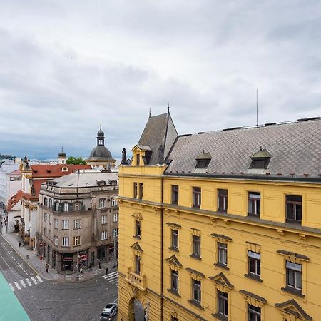 Apartament New Luxury Apt With Ac&Parking In The Center Of Praga Zewnętrze zdjęcie
