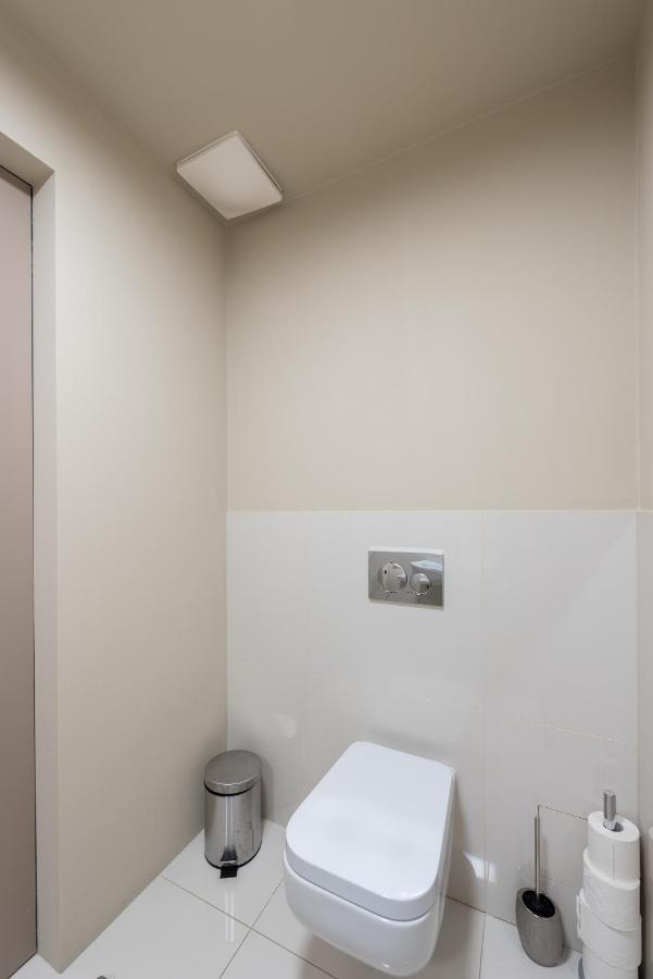Apartament New Luxury Apt With Ac&Parking In The Center Of Praga Zewnętrze zdjęcie