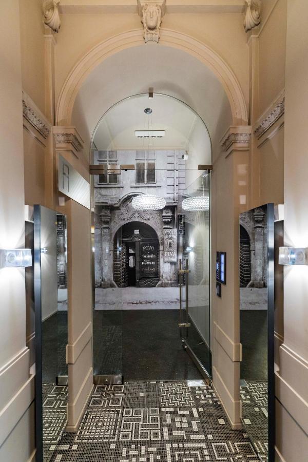 Apartament New Luxury Apt With Ac&Parking In The Center Of Praga Zewnętrze zdjęcie